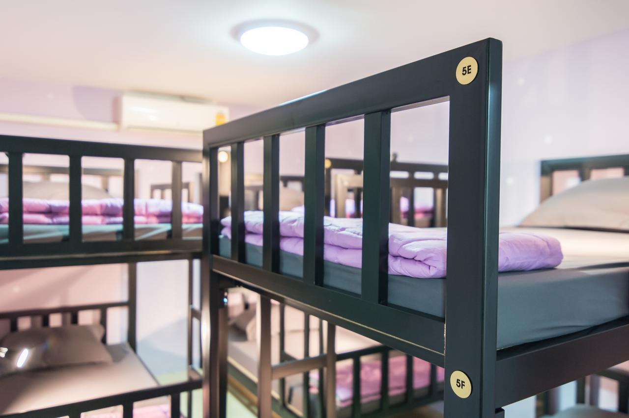 Full Stop. Hostel Patong Dış mekan fotoğraf