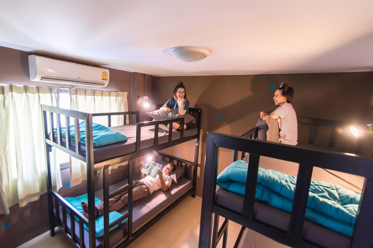 Full Stop. Hostel Patong Dış mekan fotoğraf