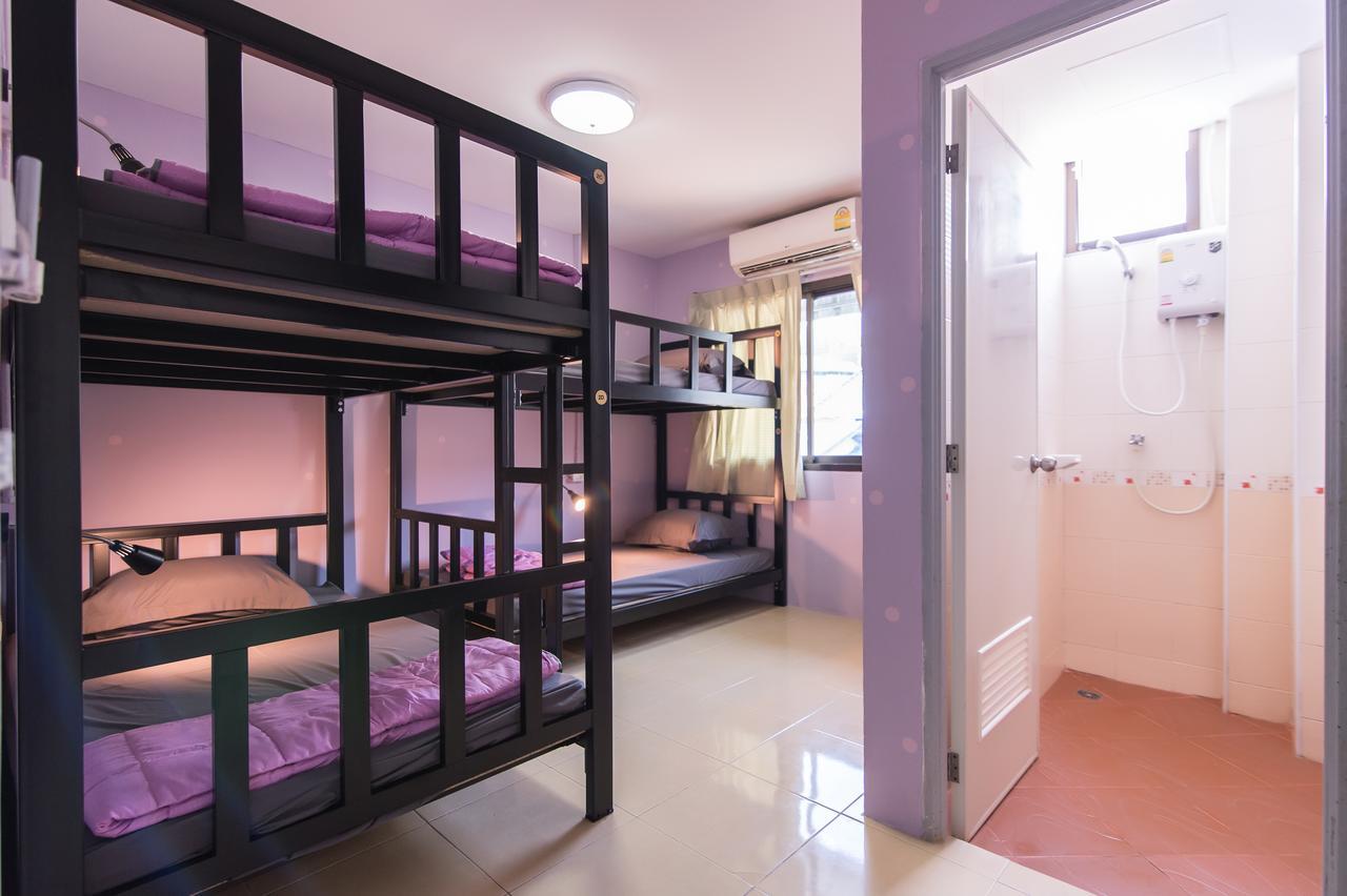 Full Stop. Hostel Patong Dış mekan fotoğraf