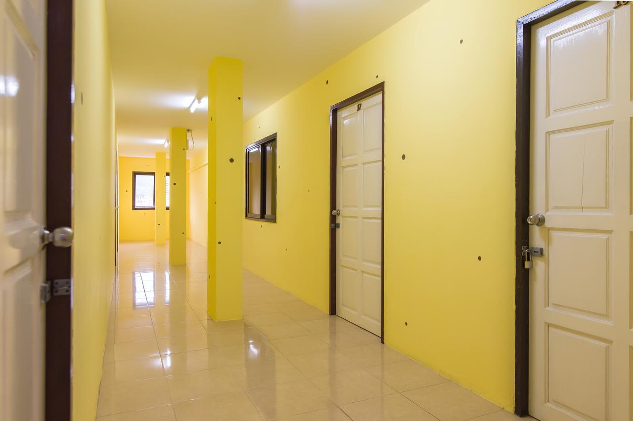Full Stop. Hostel Patong Dış mekan fotoğraf