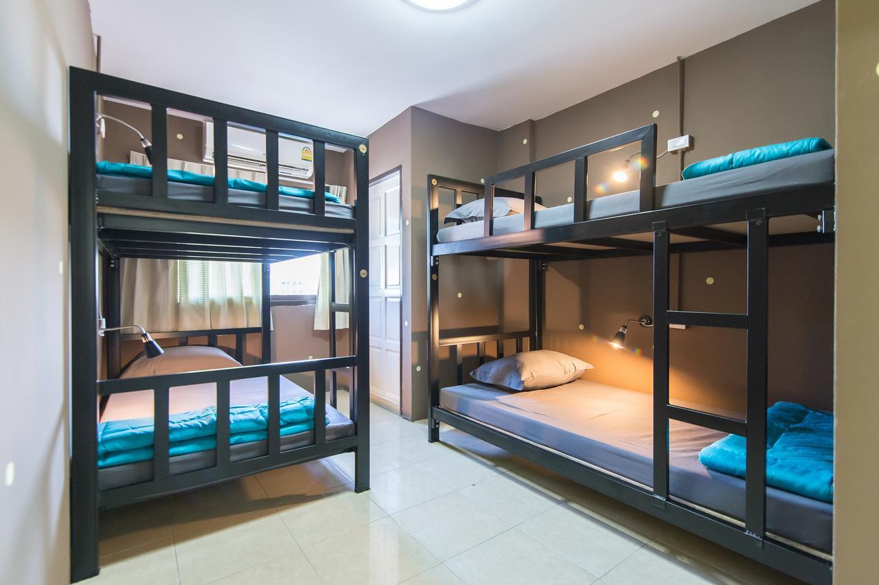 Full Stop. Hostel Patong Dış mekan fotoğraf